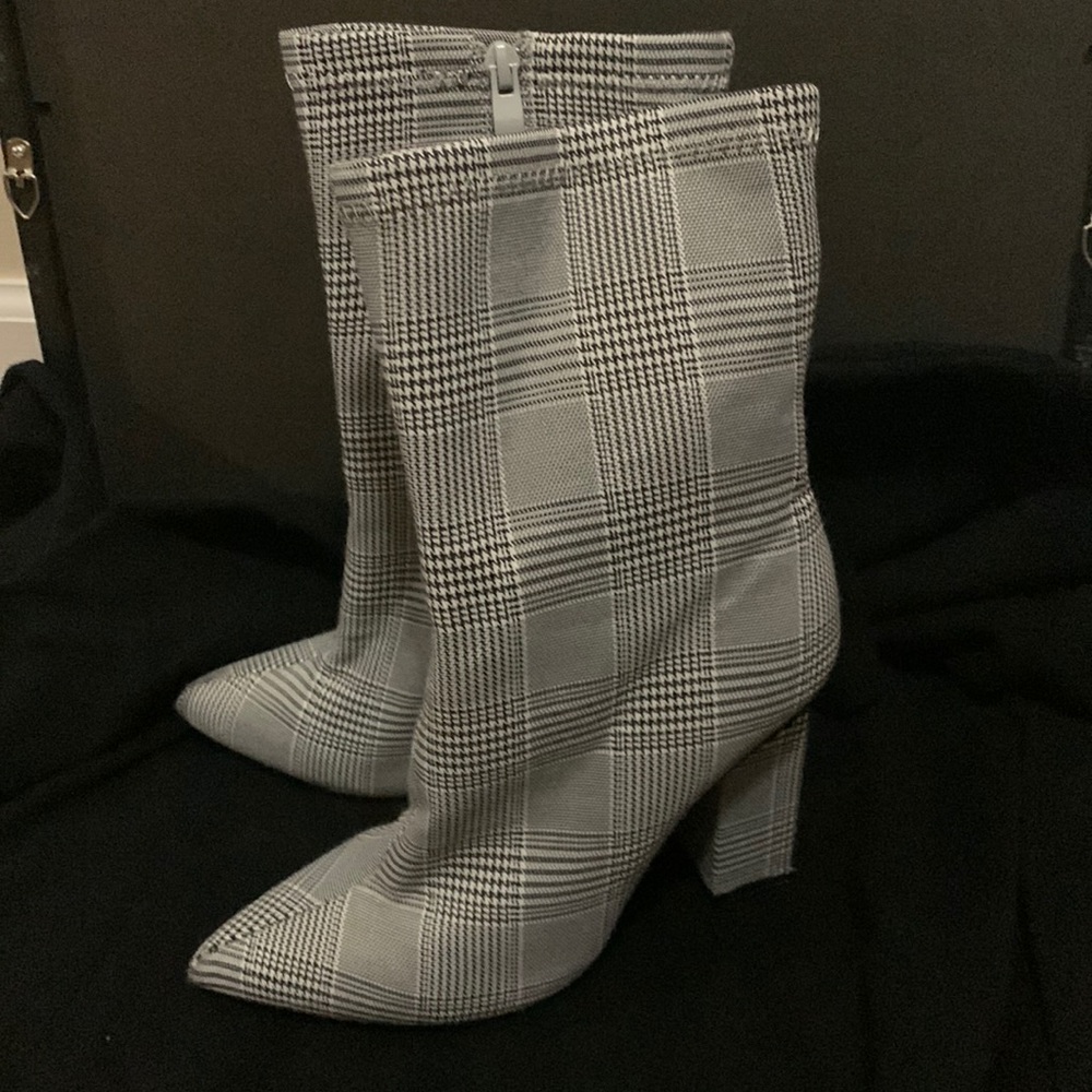 New Rumbidzo houndstooth plaid print boots
